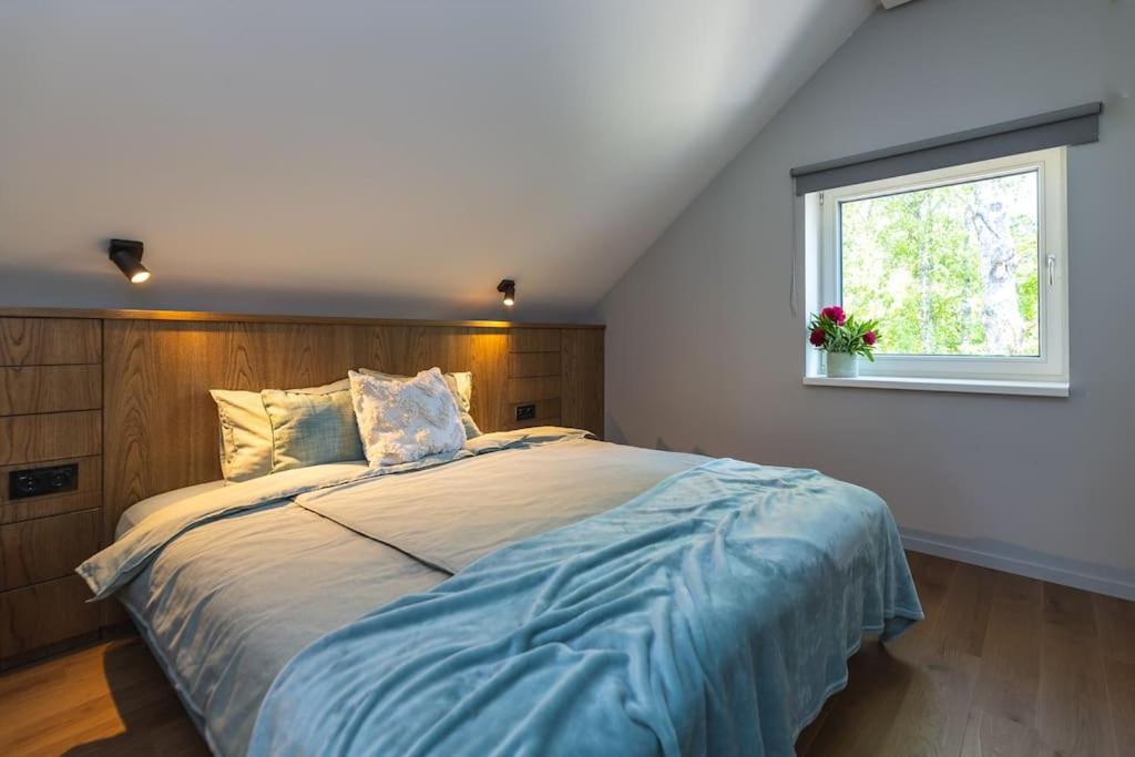 Modern Villa With Sauna & Hot Tub Hiiumaa Kültér fotó