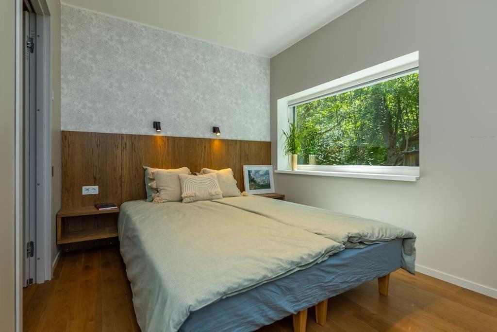 Modern Villa With Sauna & Hot Tub Hiiumaa Kültér fotó
